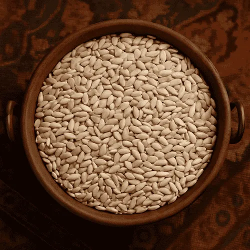 کتان سفید مناسب برای پوست و مو و کنترل وزن و تقویت استخوان و بهبود حرکت روده